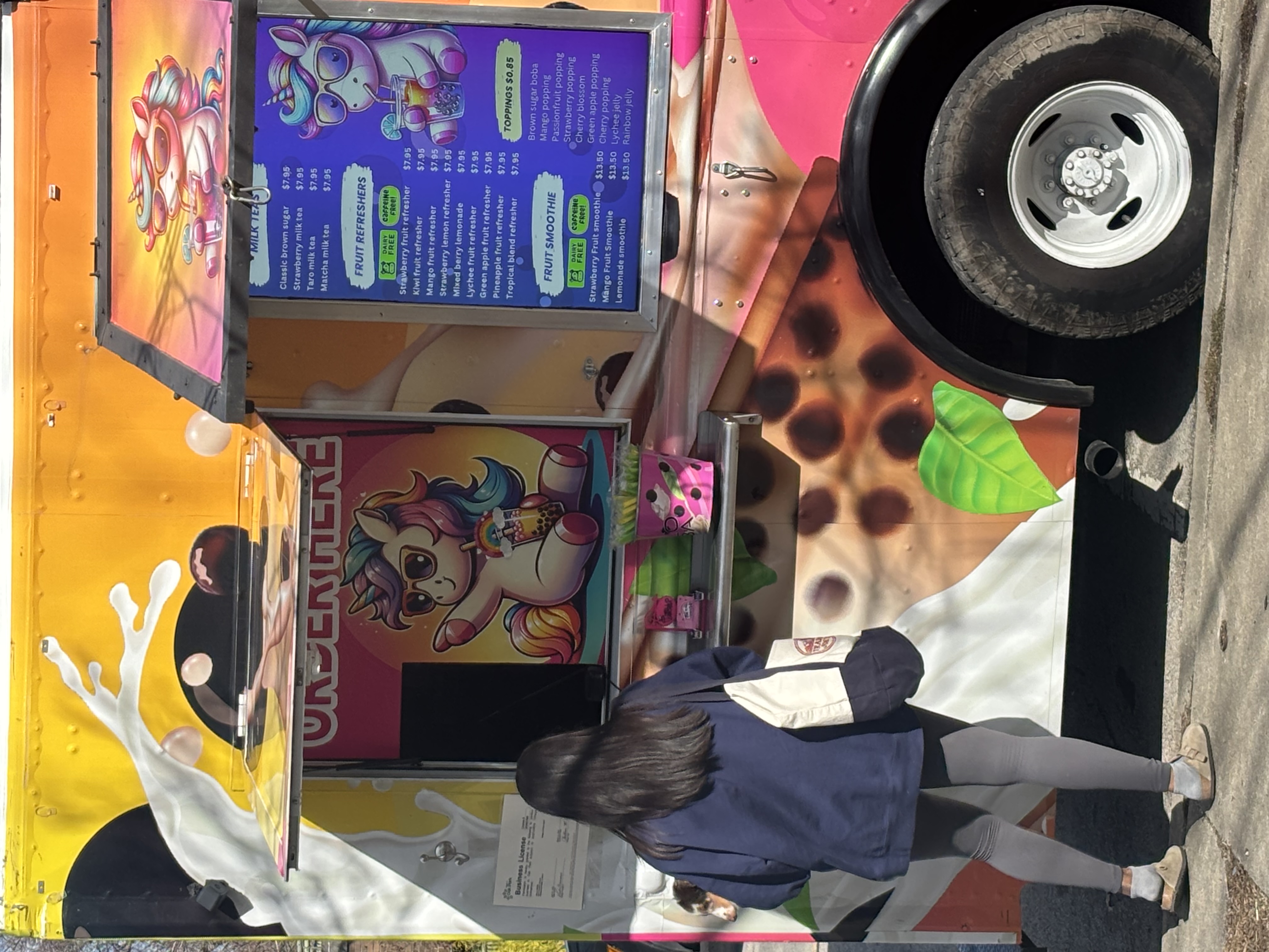 Hello Boba food truck — sun-readable outdoor IP56-sealed outdoor menu display in full sunlight